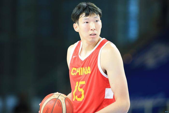 你就说到底跟不跟我回去？杨华明急了。
